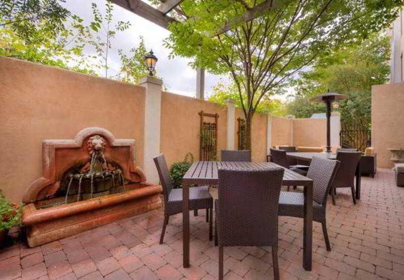 Courtyard Raleigh Crabtree Valley Екстер'єр фото