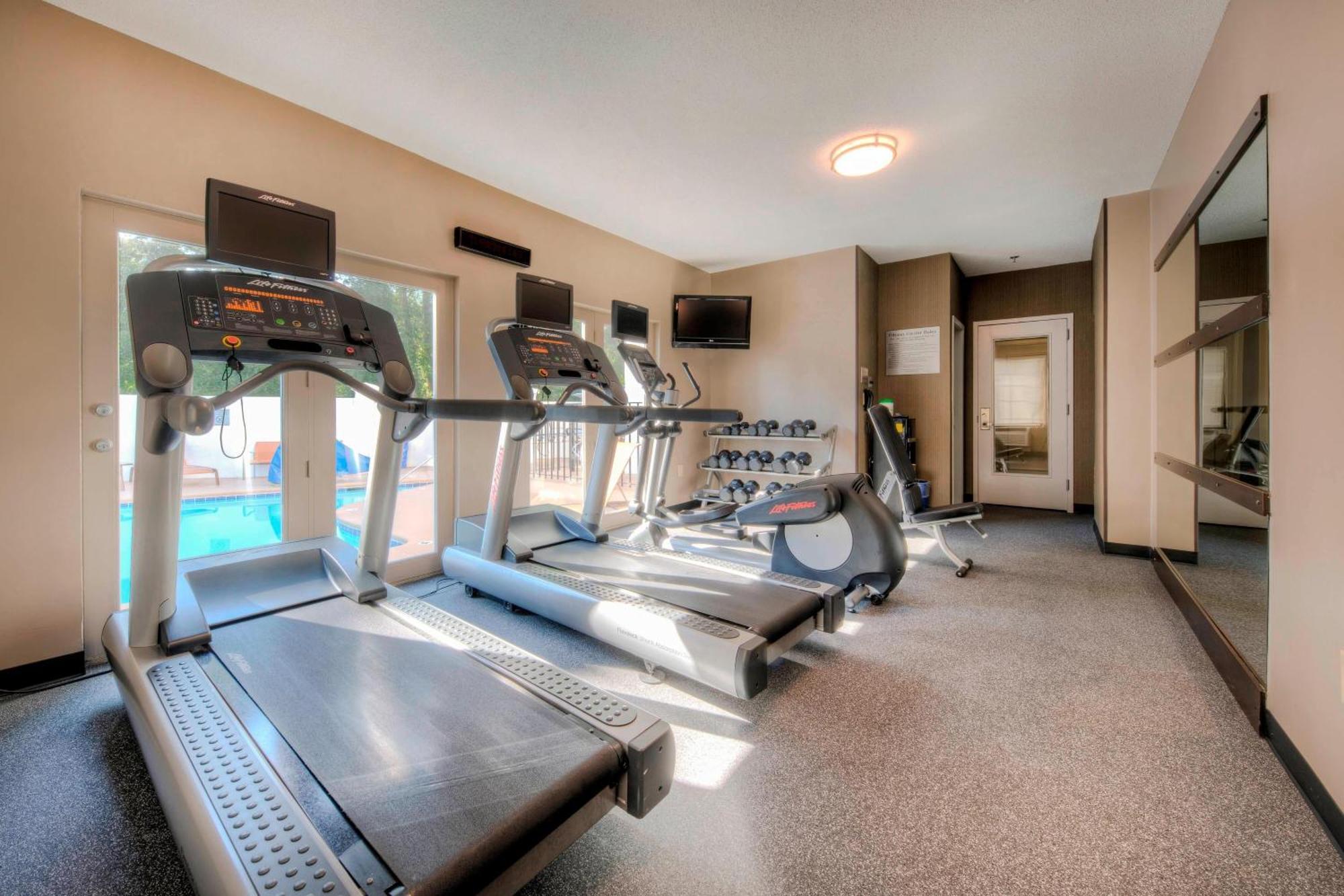 Courtyard Raleigh Crabtree Valley Екстер'єр фото