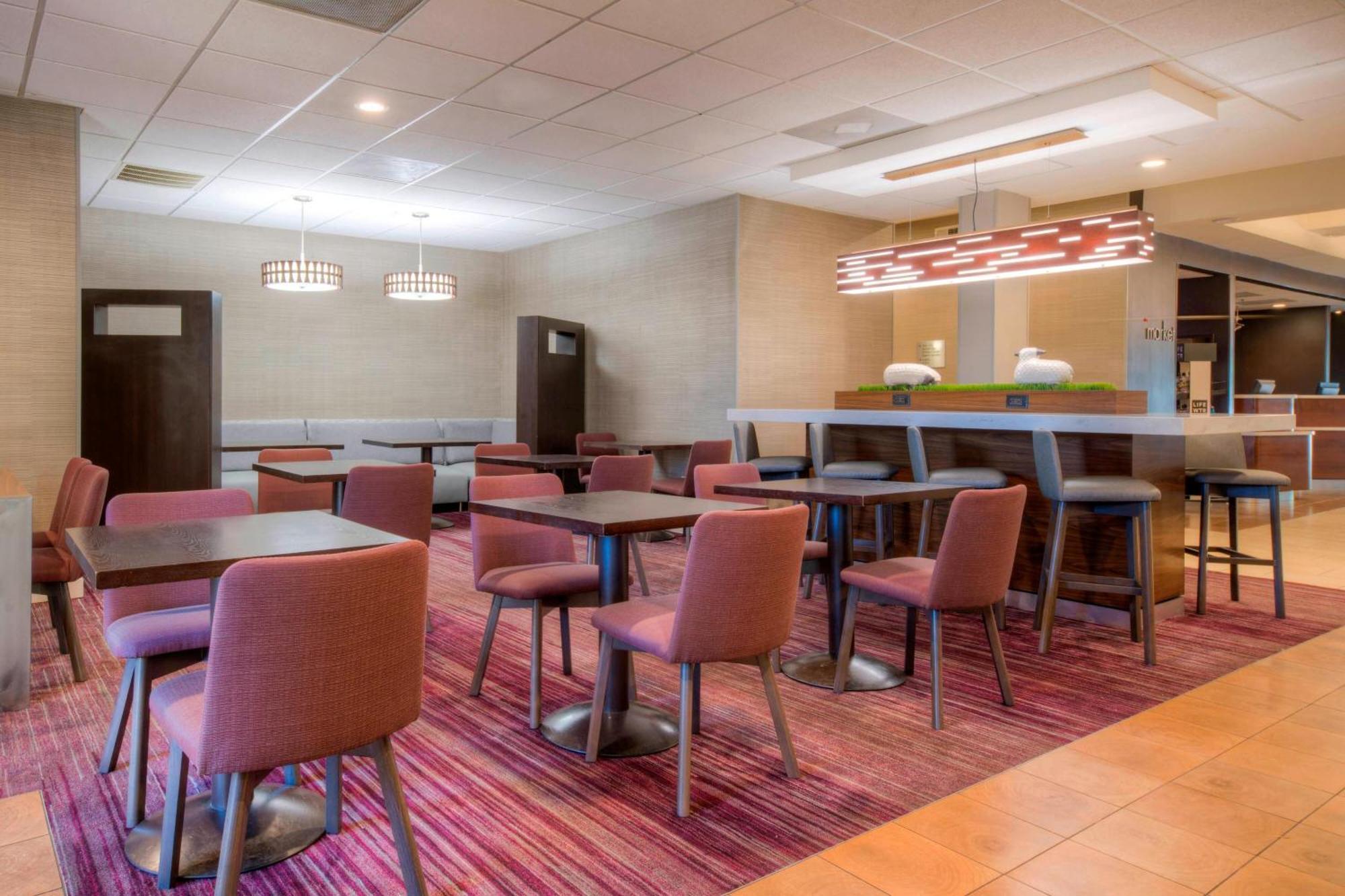 Courtyard Raleigh Crabtree Valley Екстер'єр фото
