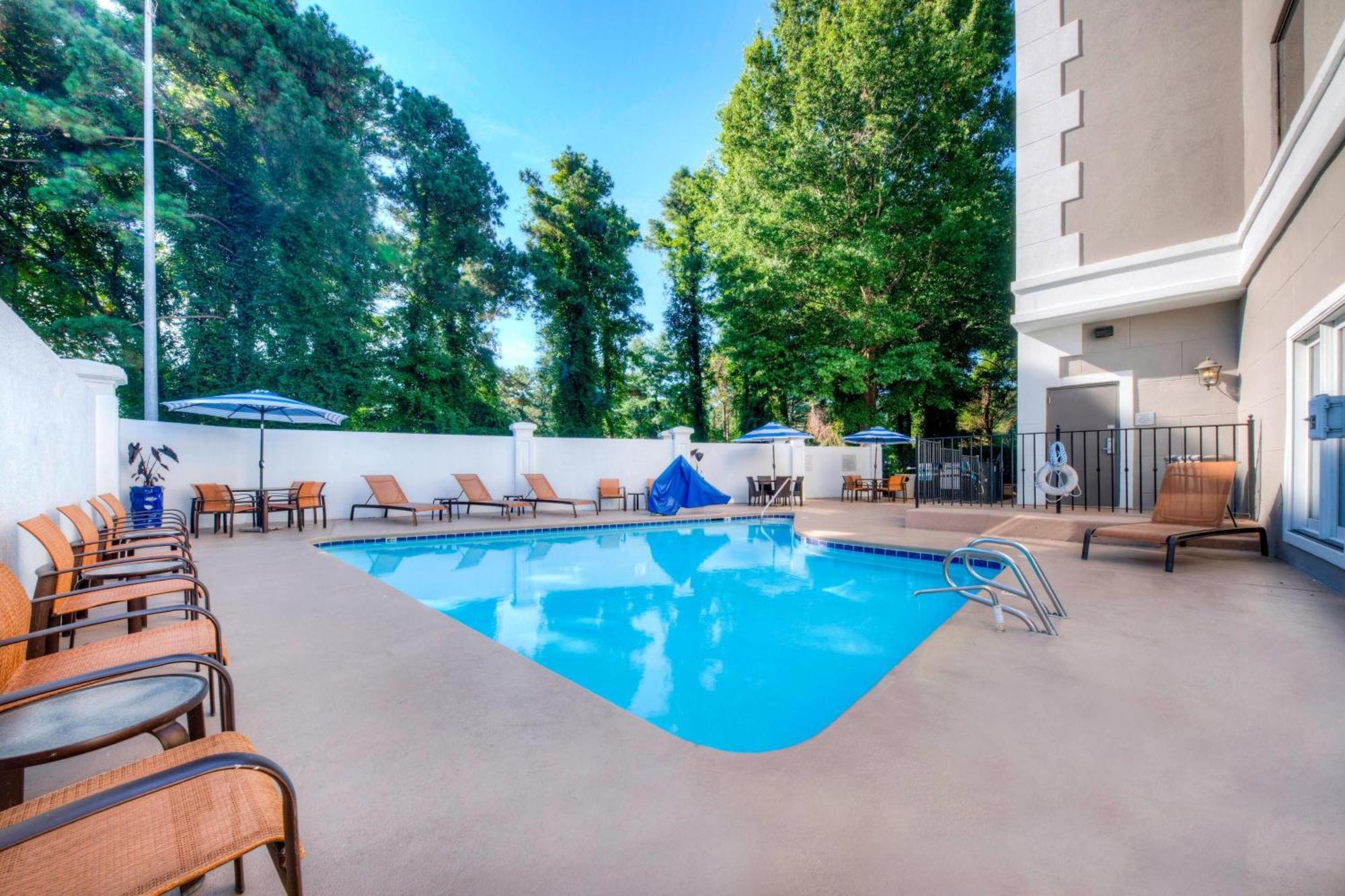 Courtyard Raleigh Crabtree Valley Екстер'єр фото