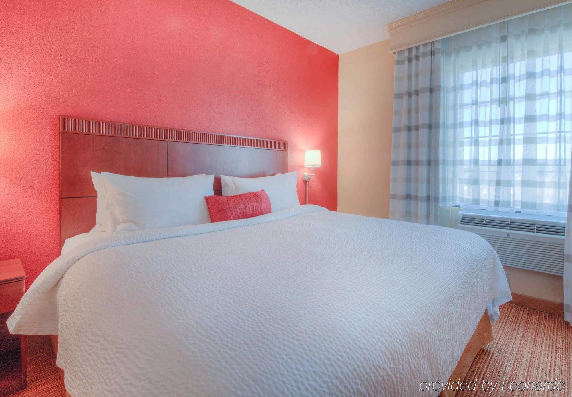 Courtyard Raleigh Crabtree Valley Екстер'єр фото