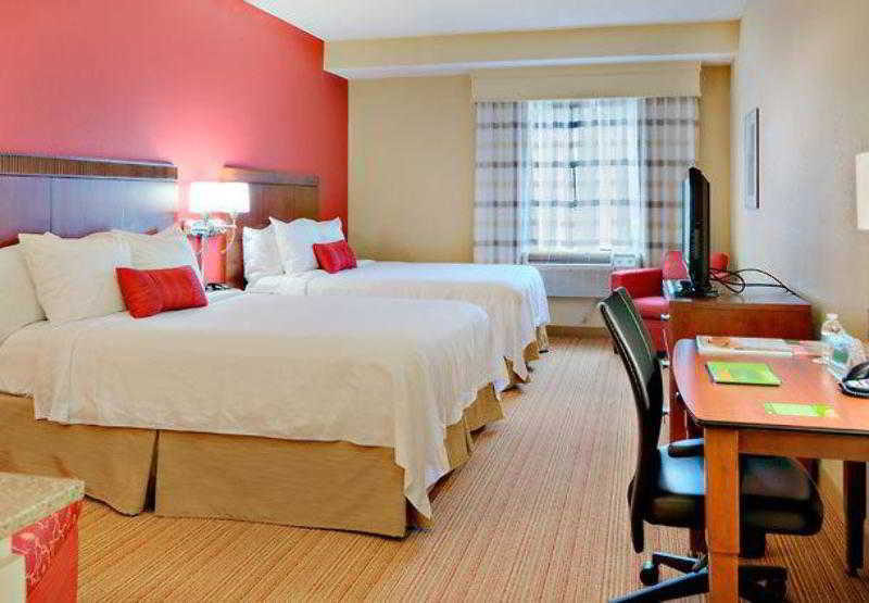 Courtyard Raleigh Crabtree Valley Екстер'єр фото